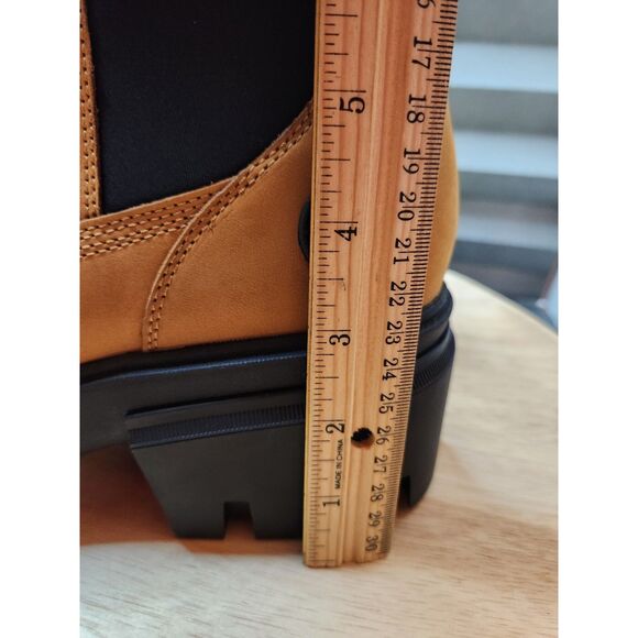 Timberland Everleigh Chelsea Boots | Women's size 8.5 | Wheat Nubuck - Picture 10 of 16